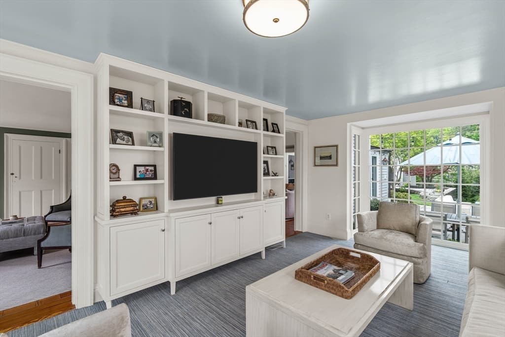 Single Family Residence at 37 Lincoln St, Hingham MA 02043, photo 13 of 41