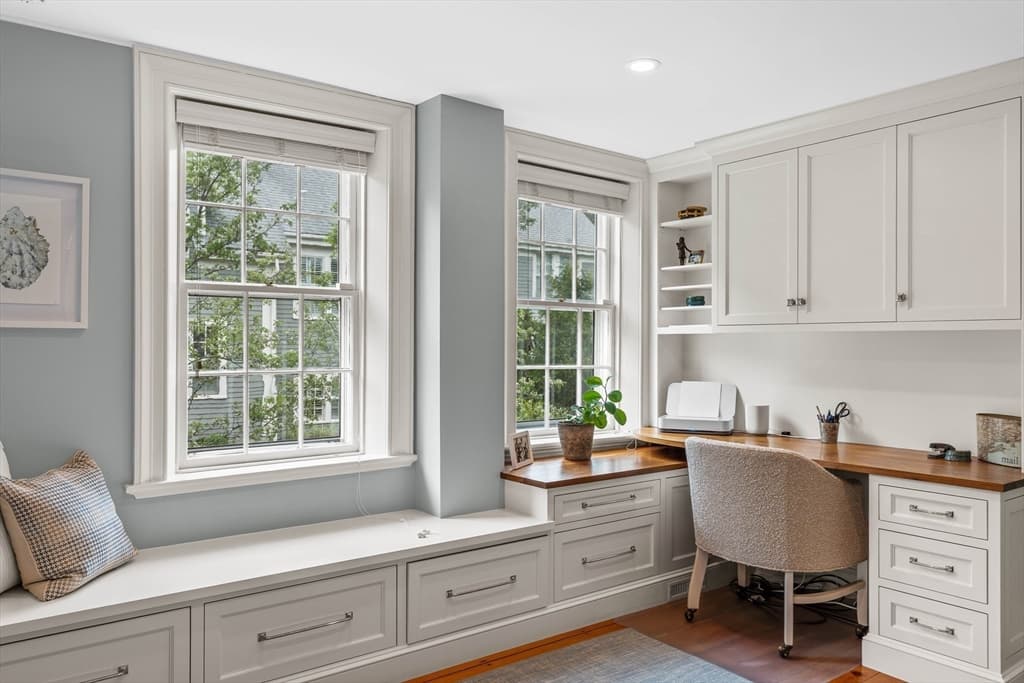 Single Family Residence at 37 Lincoln St, Hingham MA 02043, photo 18 of 41