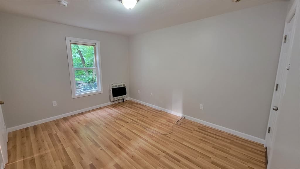 28 Prescott St, Leominster MA 01453 photo 12