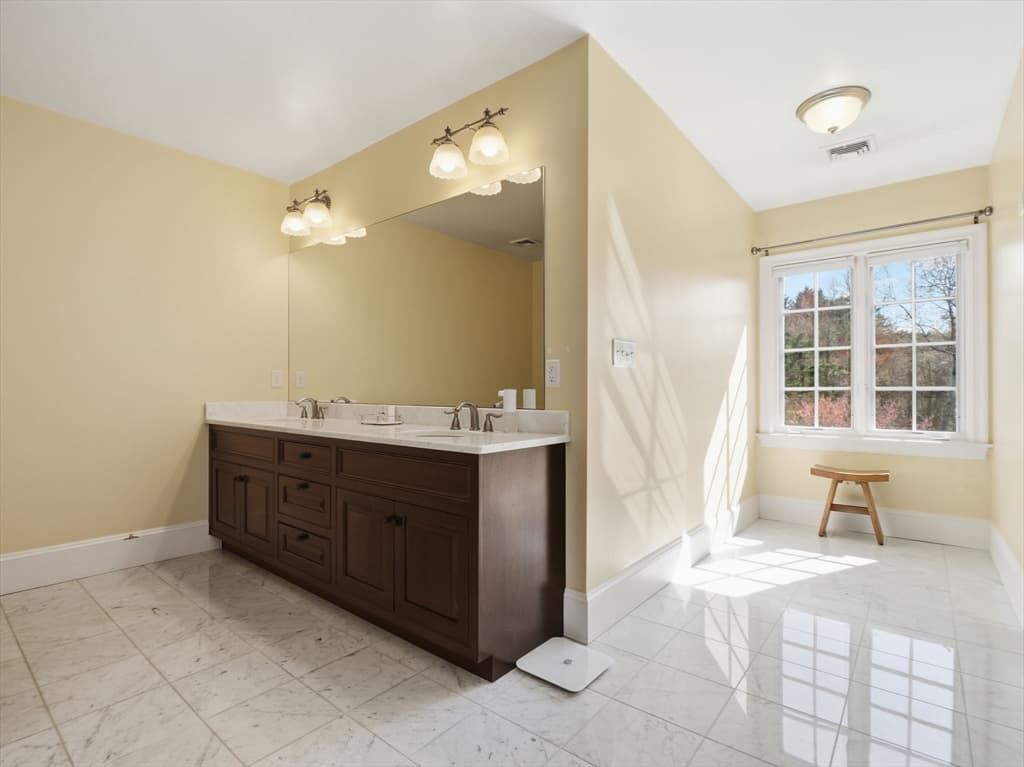 Single Family Residence at 50 Yorkshire Rd, Dover MA 02030, Dover, photo 30 of 42