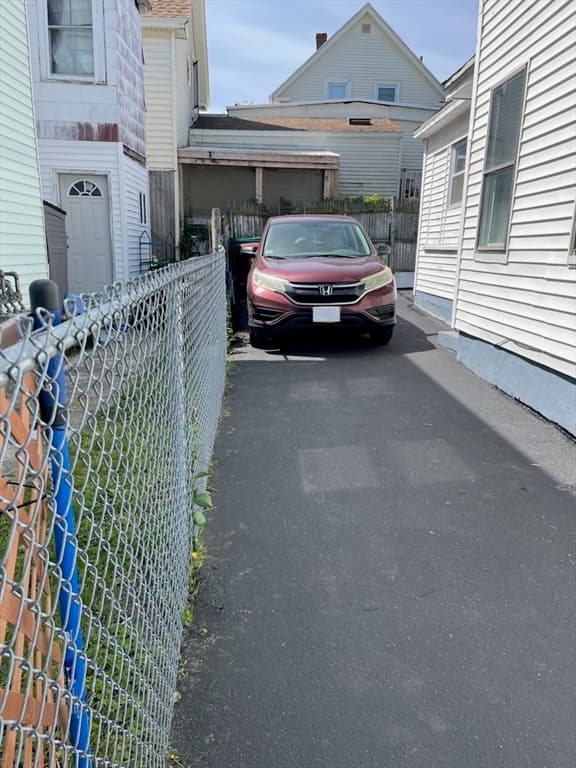 Single Family Residence at 75 Plain St, Lowell MA 01851, photo 6 of 28