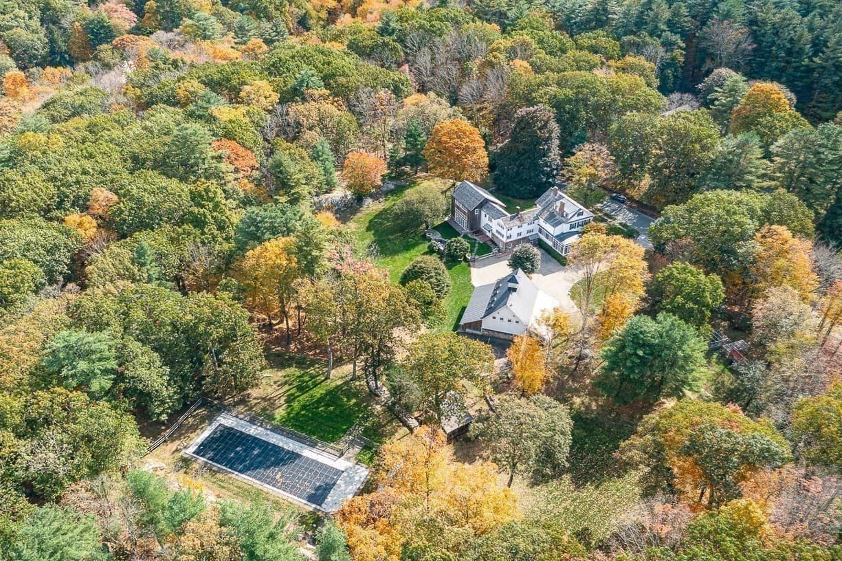 70 Wilsondale St, Dover MA 02030
