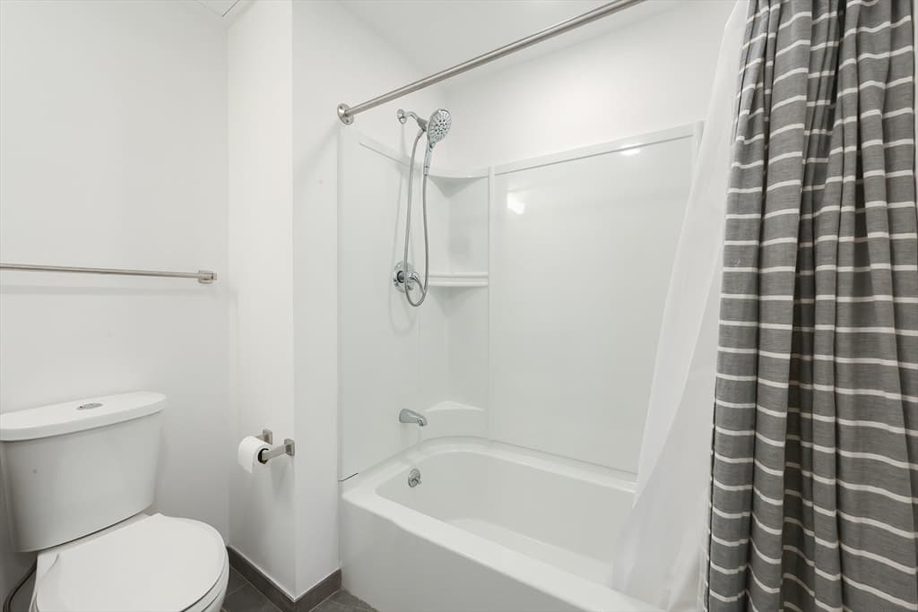 368 Pleasant St # 204, Malden MA 02148 photo 18