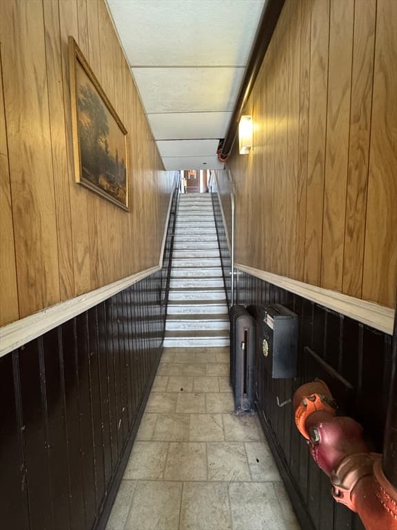 5+ Family - Rooming House at 86 S Broadway, Lawrence MA 01843, Lawrence, photo 6 of 23