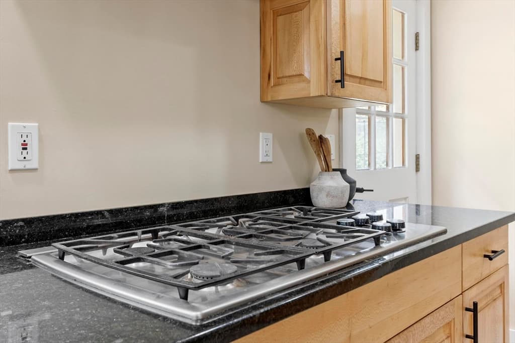 557 Fitchburg State Rd, Ashby MA 01431 photo 10