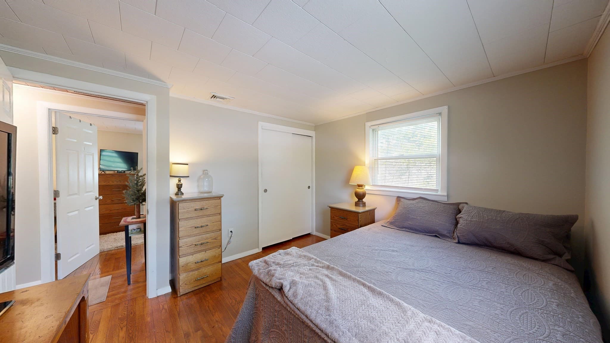 Single Family Residence at 10 Edson Street, Taunton MA 02780, photo 22 of 40