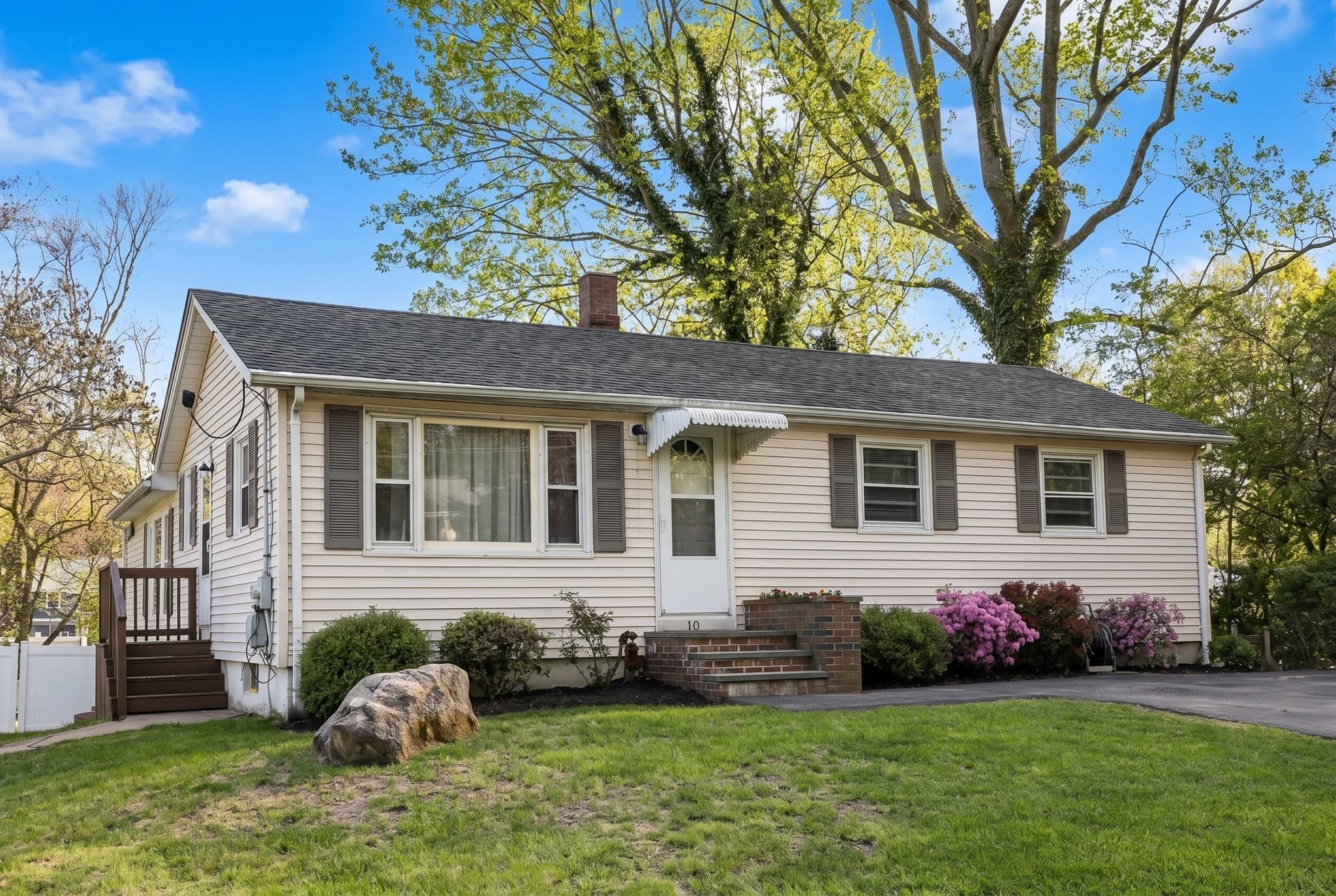 10 Edson Street, Taunton MA 02780
