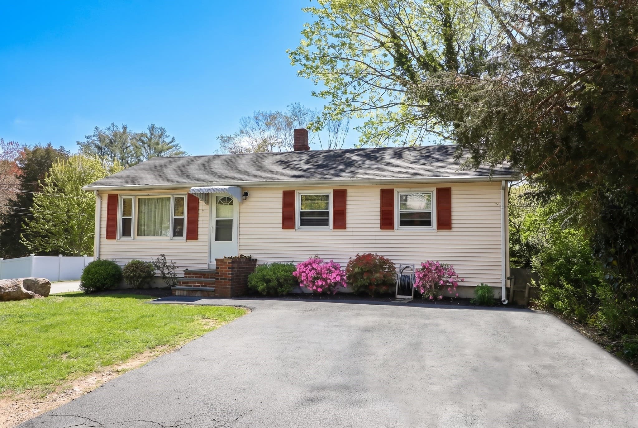 Single Family Residence at 10 Edson Street, Taunton MA 02780, photo 33 of 40