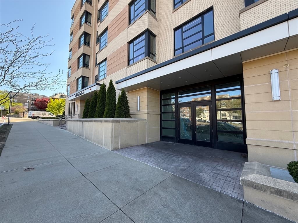 1650 Commonwealth Ave # c1, Boston MA 02135 photo 7