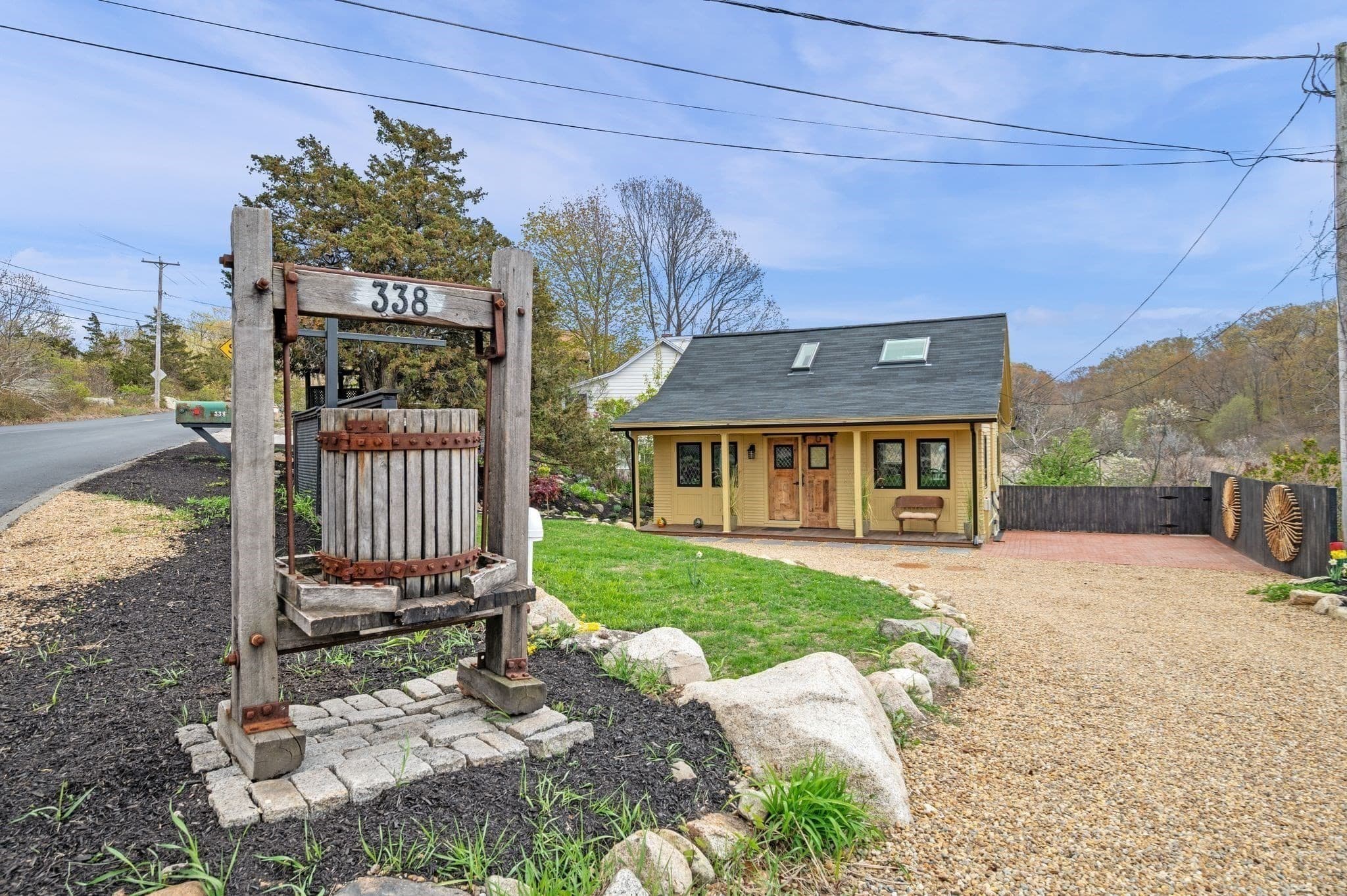 Single Family Residence at 338 Granite St, Rockport MA 01966, photo 4 of 28