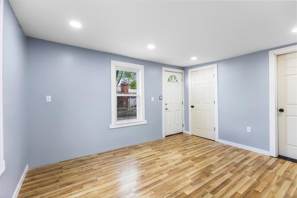 Multi Family at 427-429 High St, Dedham MA 02026, photo 4 of 20