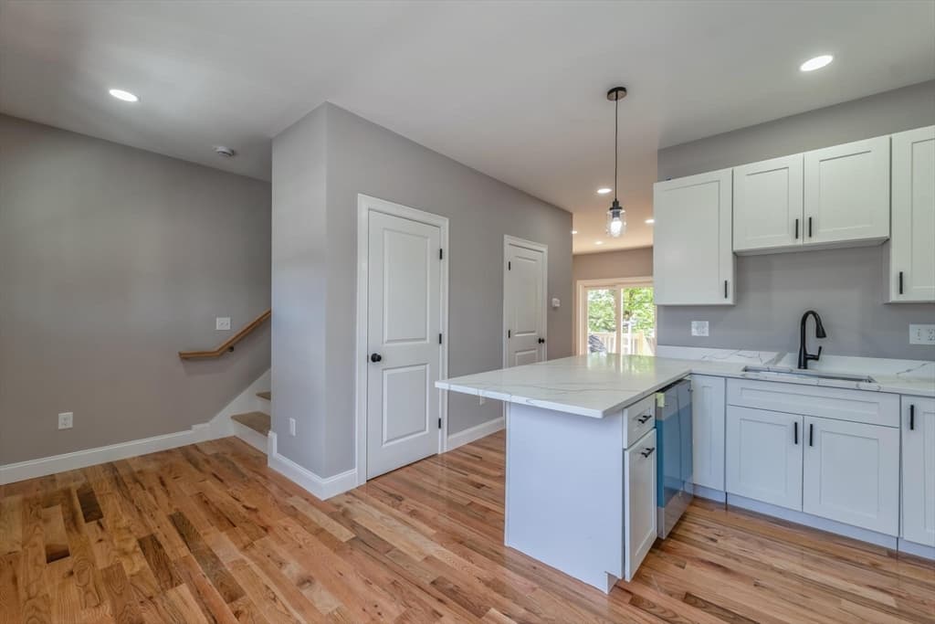 362 High St # 0, Fall River MA 02720 photo 10