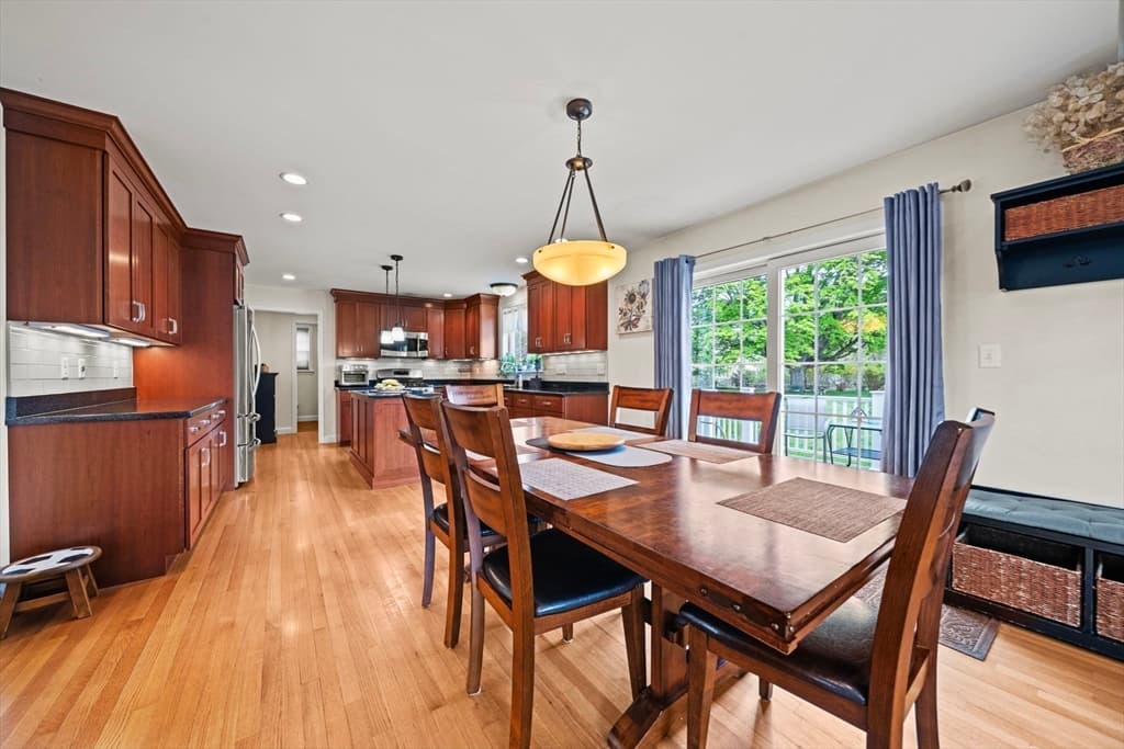 2 O'connor Lane, Woburn MA 01801 photo 10