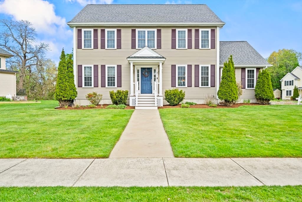 2 O'connor Lane, Woburn MA 01801 photo 4