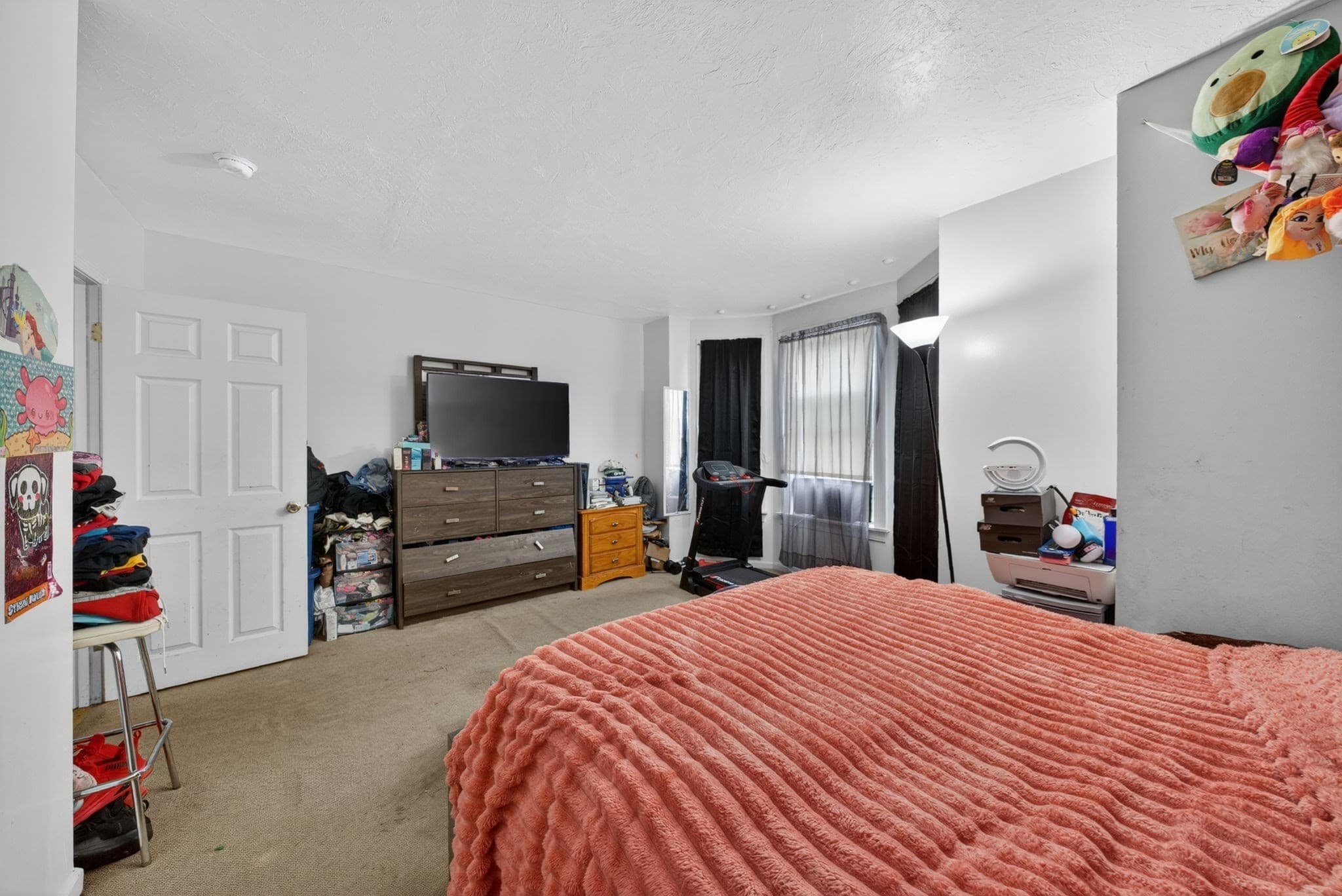 4 Family at 70 Myrtle Ave, Fitchburg MA 01420, photo 8 of 42