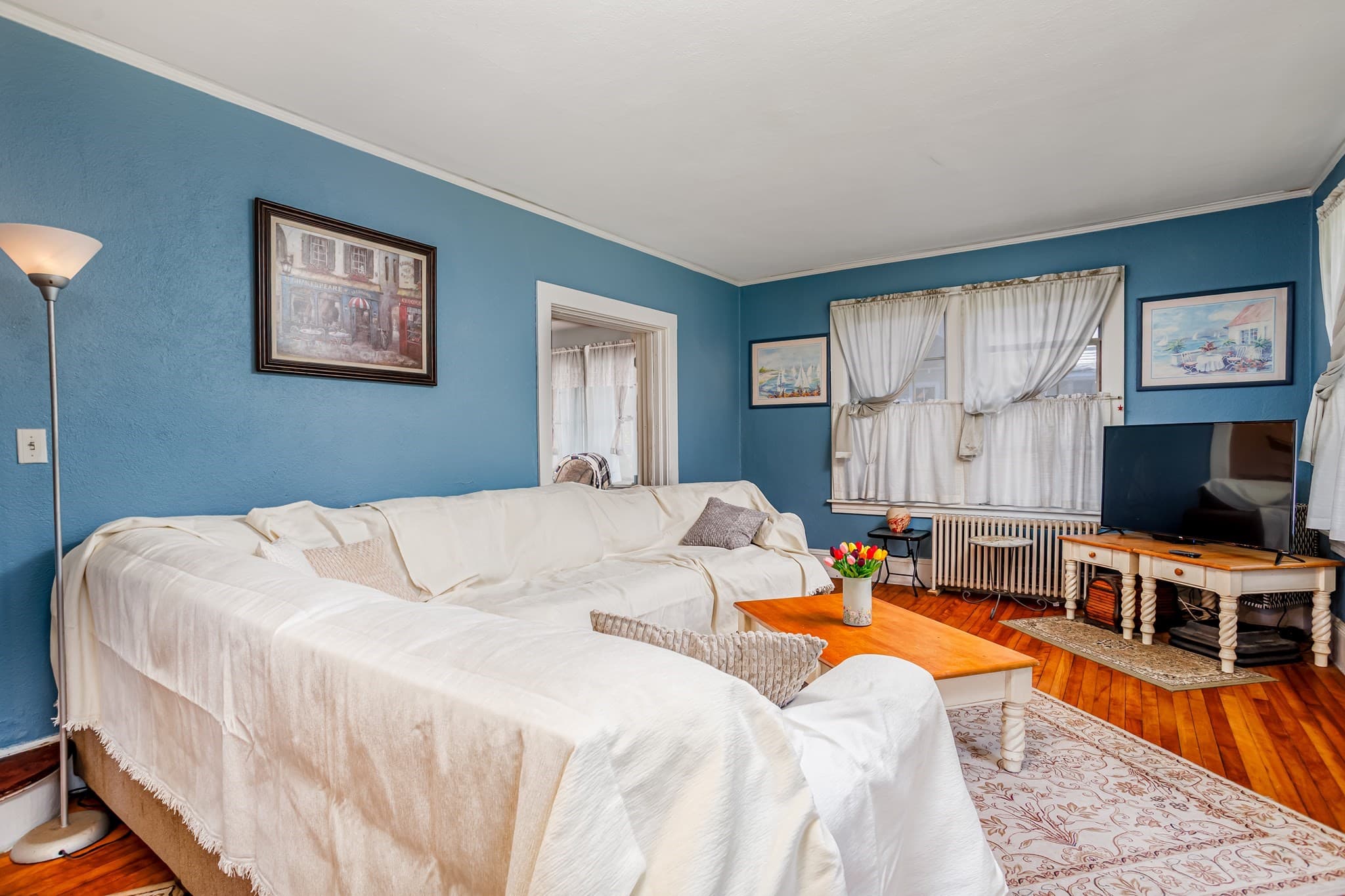 Single Family Residence at 846 Massachusetts Ave, Lunenburg MA 01462, photo 5 of 40
