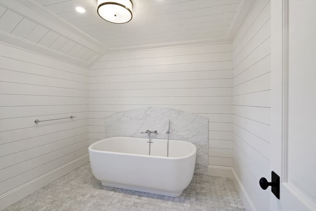 56 North Summer Street, Edgartown MA 02539 photo 29
