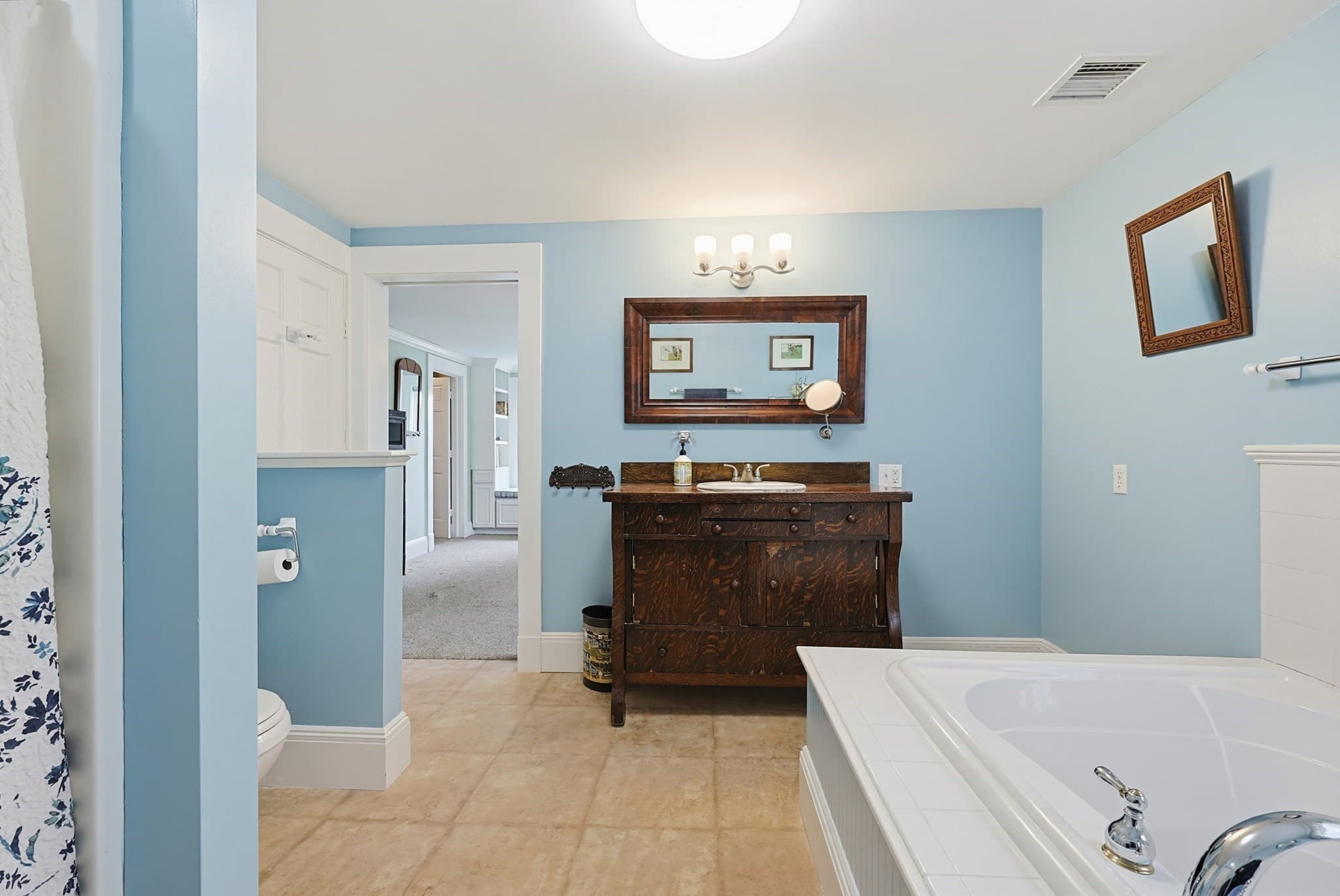 Single Family Residence at 24 Riverside Pl, Walpole MA 02081, photo 20 of 39