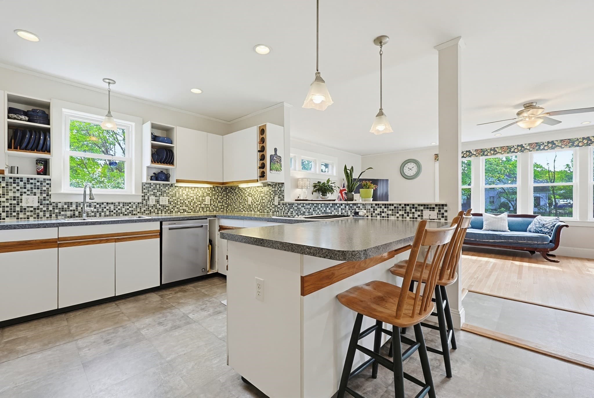 Single Family Residence at 24 Riverside Pl, Walpole MA 02081, photo 8 of 39
