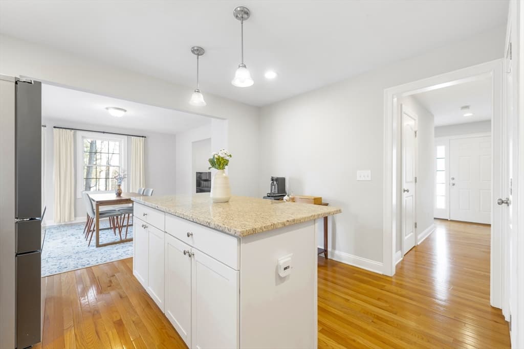 Condominium at 6 Pine Hill Way # B, Harvard MA 01451, Harvard, photo 4 of 24