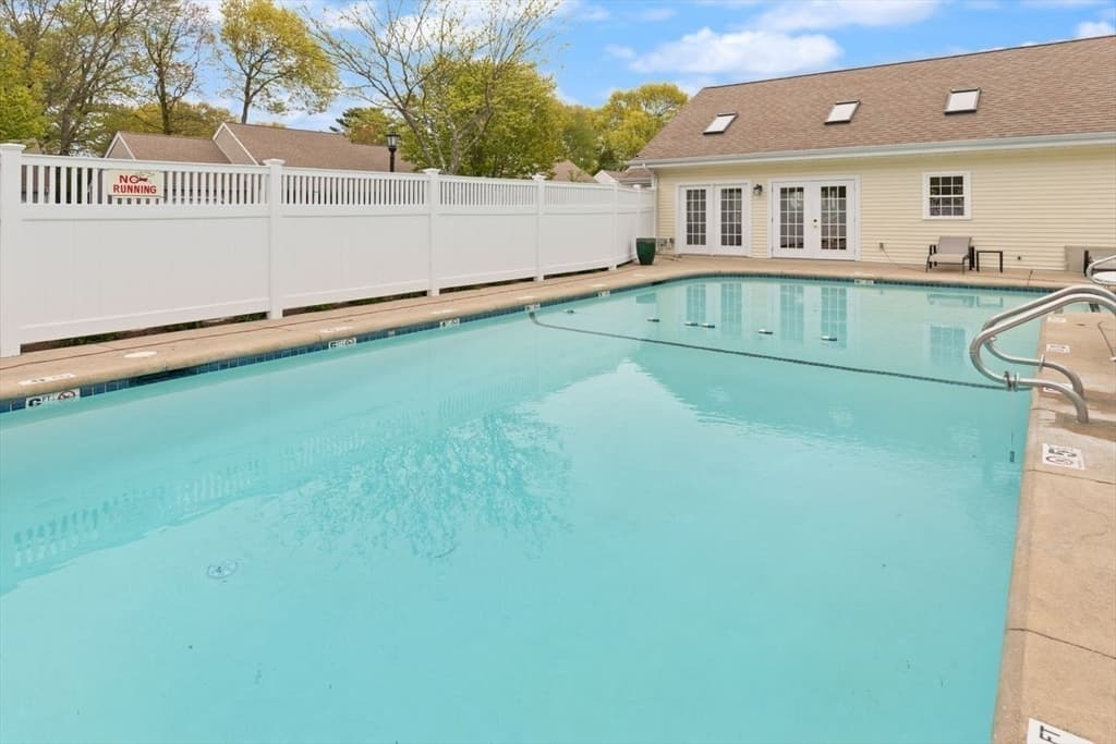 Condominium at 39 Brewster Rd # 39, Stoughton MA 02072, photo 36 of 37