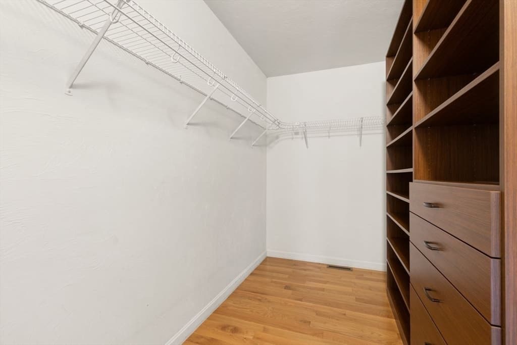 Condominium at 39 Brewster Rd # 39, Stoughton MA 02072, photo 18 of 37