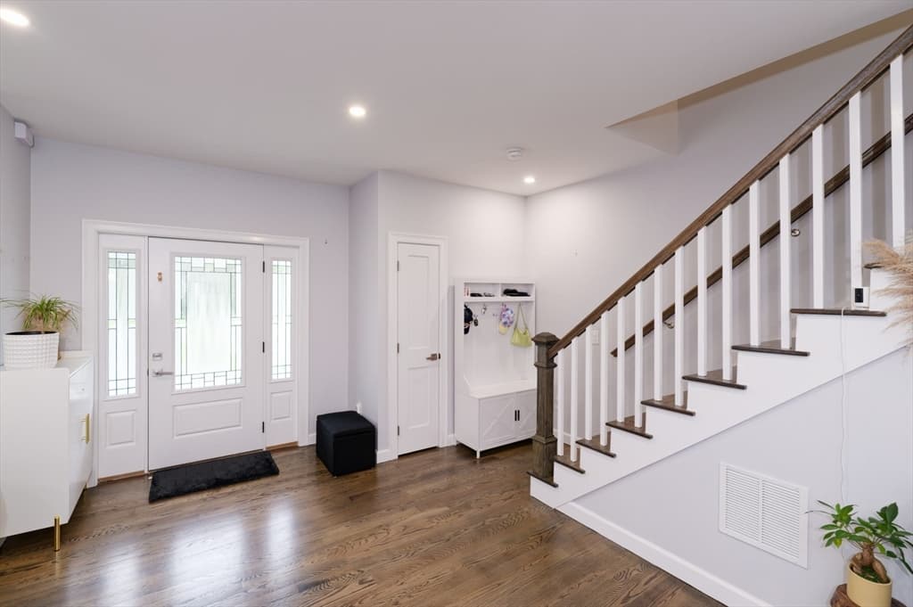 615 Norfolk St, Holliston MA 01746 photo 14