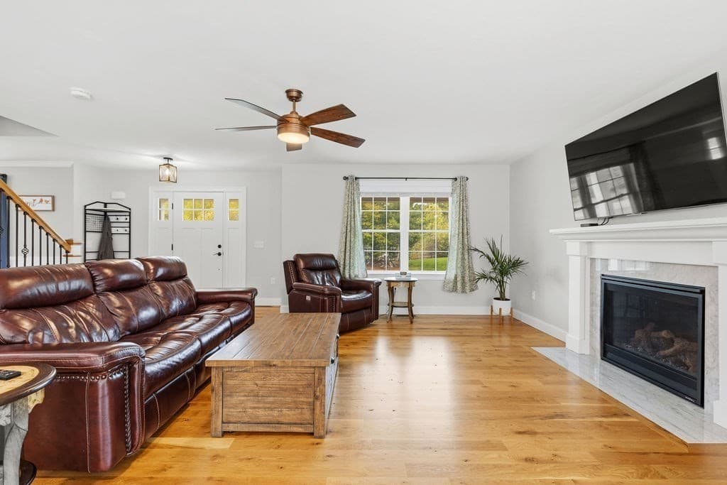 Single Family Residence at 2233 Maple Swamp Road, Dighton MA 02764, photo 13 of 42