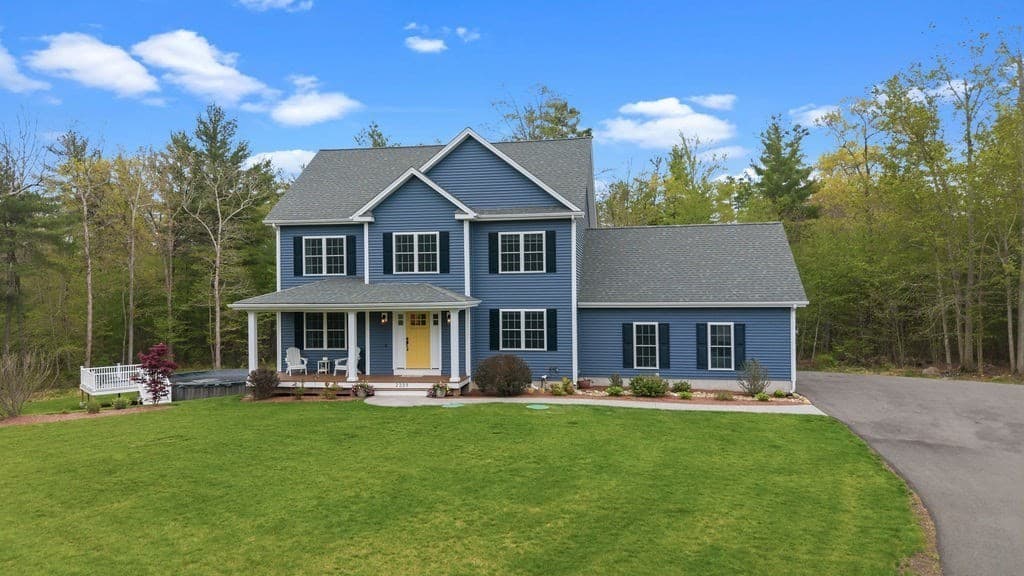 2233 Maple Swamp Road, Dighton MA 02764