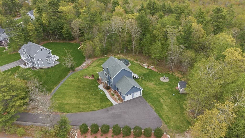 Single Family Residence at 2233 Maple Swamp Road, Dighton MA 02764, photo 10 of 42