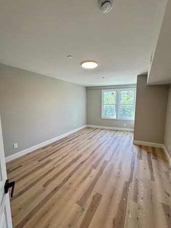 605 Millbury St, Worcester MA 01604 photo 6