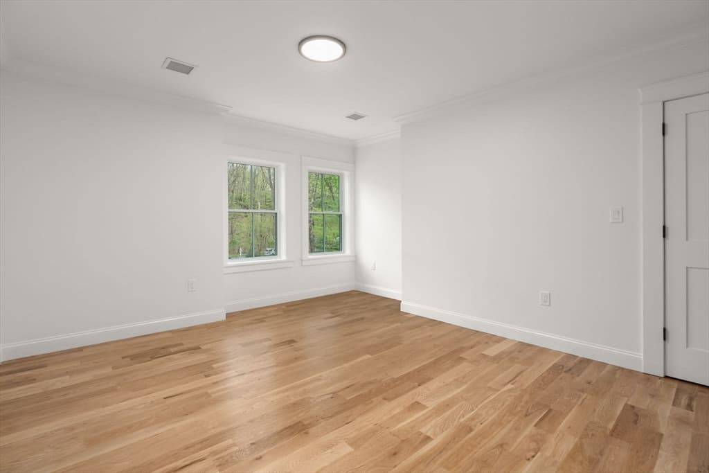 82 Deer Path Ln, Weston MA 02493 photo 34