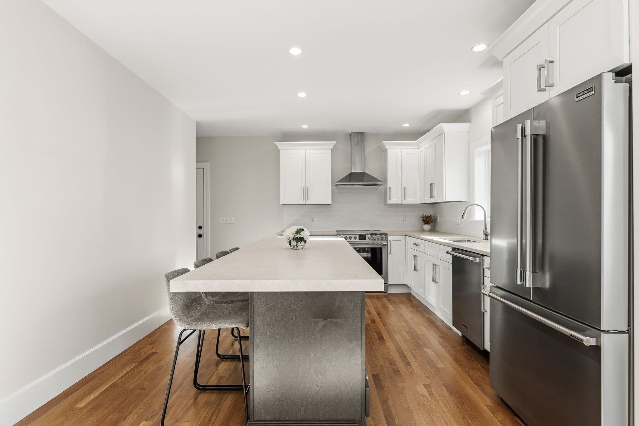 Condominium at 18 Balcomb St # B, Salem MA 01970, photo 7 of 32
