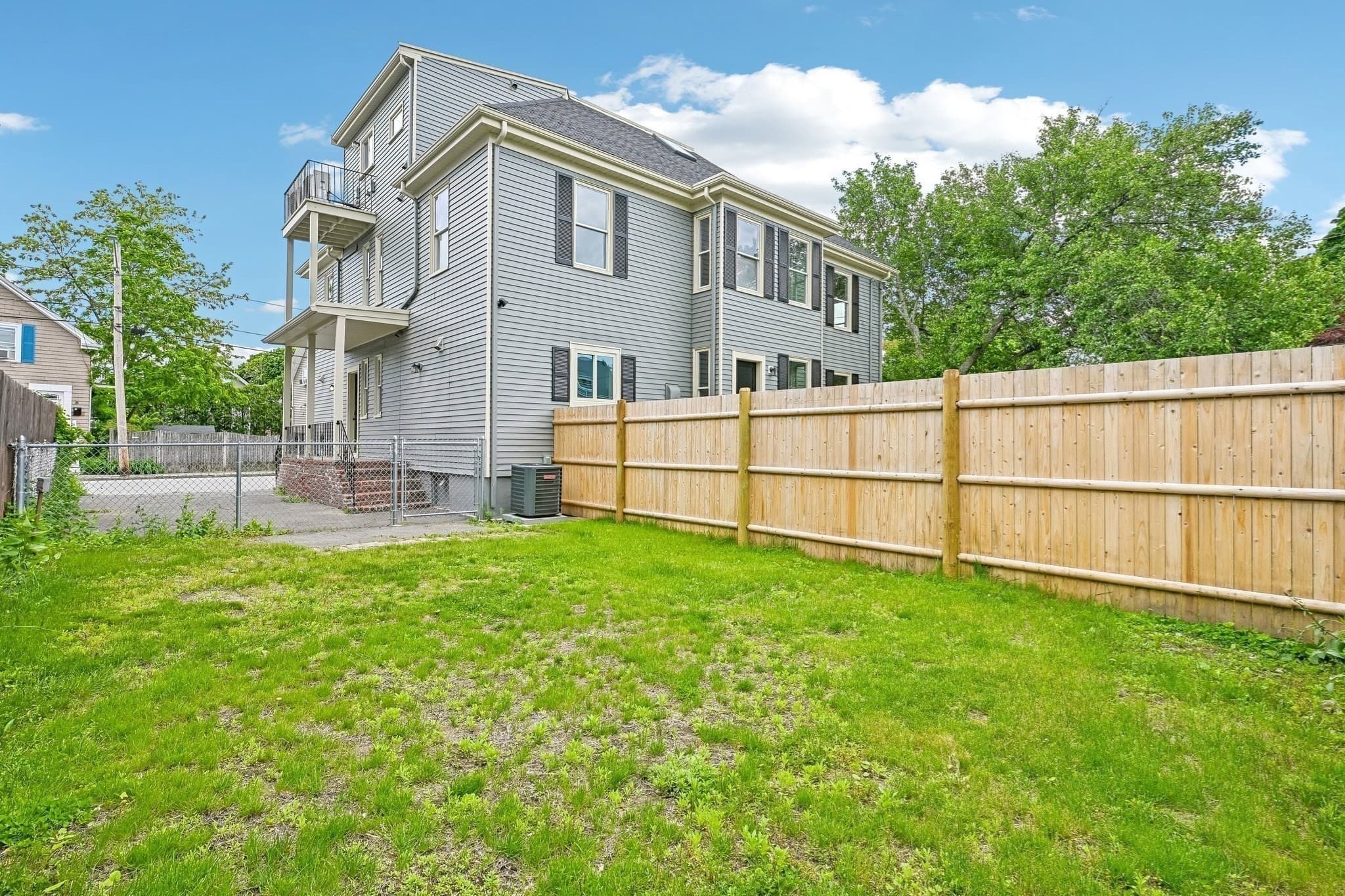 Condominium at 18 Balcomb St # B, Salem MA 01970, photo 25 of 32
