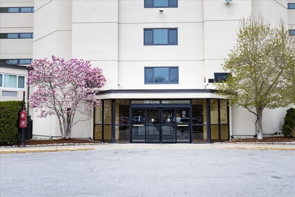 200 Cove Way # 909, Quincy MA 02169 photo 6