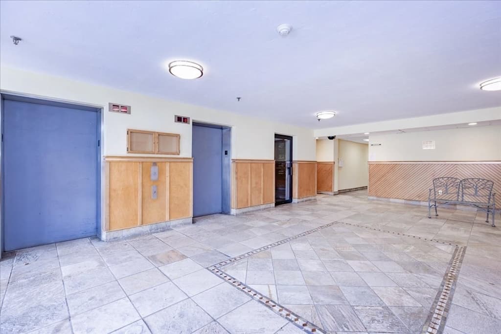 200 Cove Way # 909, Quincy MA 02169 photo 7