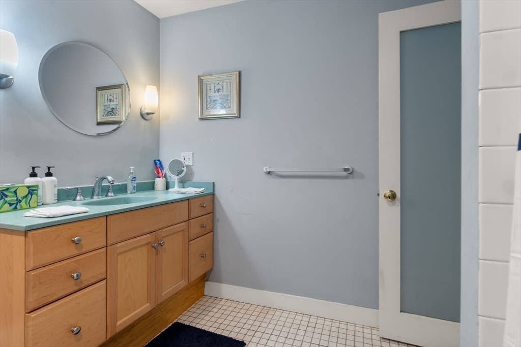 Condominium at 1180-1200 Washington St # 121, Boston MA 02118, photo 15 of 27