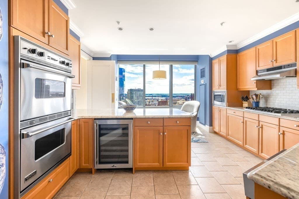 Condominium at 1 Avery St # 26D, Boston MA 02111, photo 17 of 40