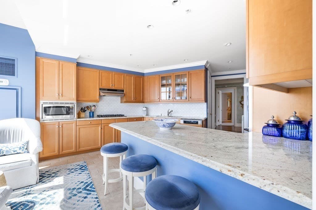 Condominium at 1 Avery St # 26D, Boston MA 02111, photo 12 of 40