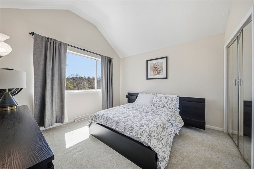 Condominium at 175 Tall Oaks Dr # F, Weymouth MA 02190, photo 20 of 32