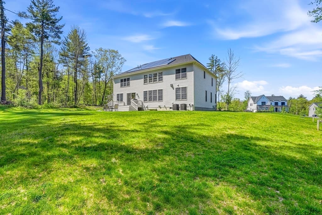 60 Chamberlain Street, Hopkinton MA 01748 photo 3