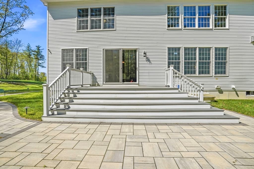 60 Chamberlain Street, Hopkinton MA 01748 photo 37