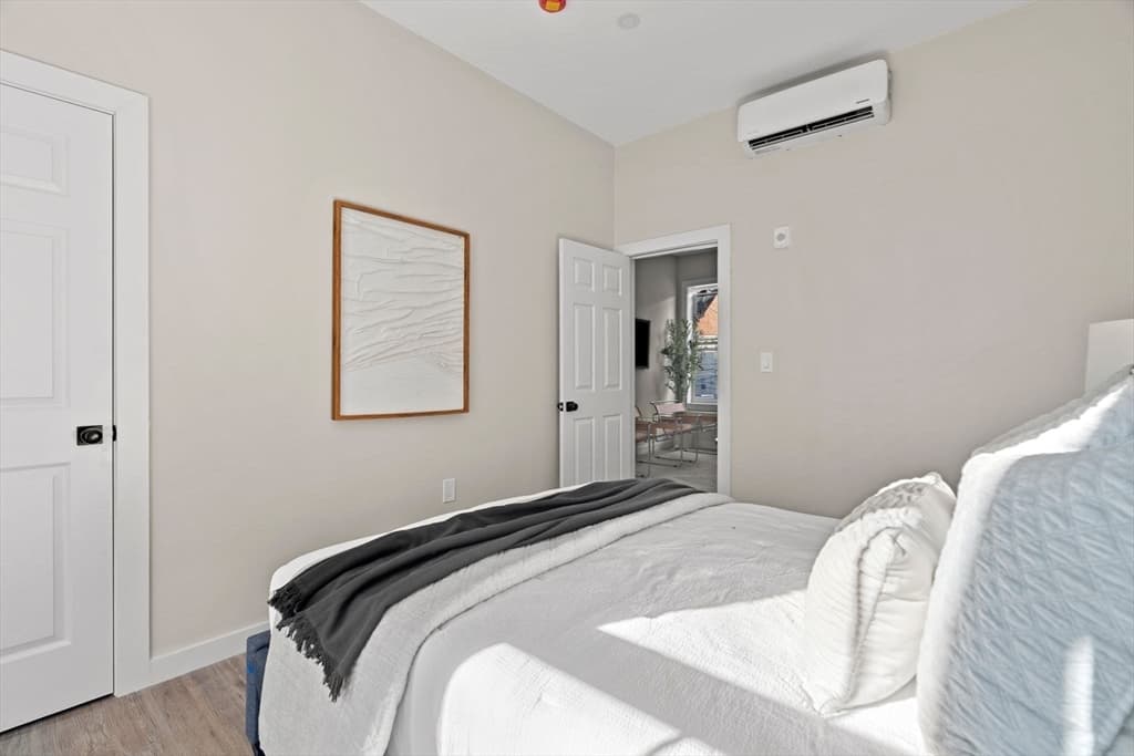 Condominium at 28 Hansborough St. # 5, Boston MA 02124, Boston, photo 13 of 15