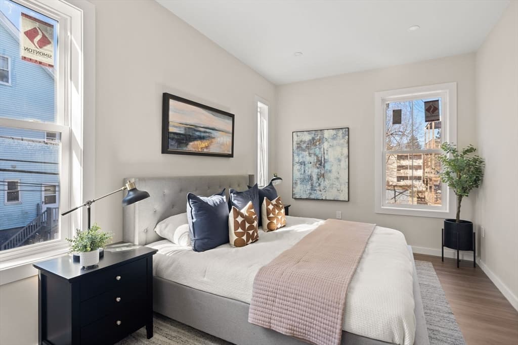Condominium at 28 Hansborough St. # 5, Boston MA 02124, Boston, photo 8 of 15