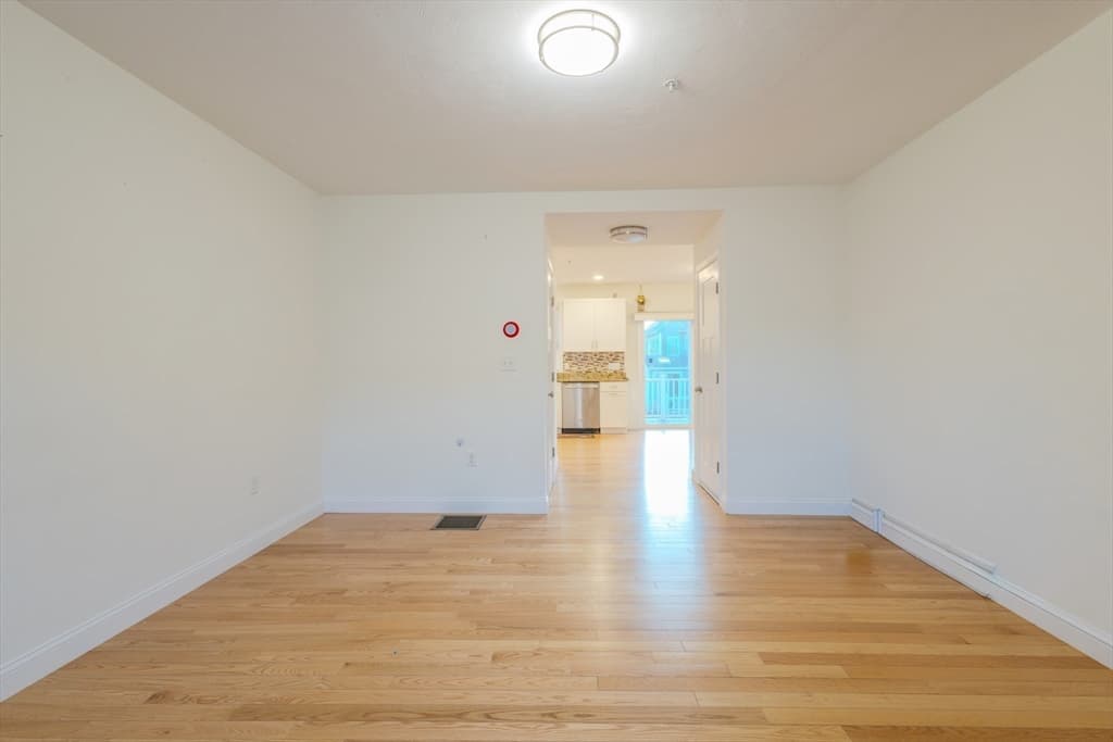 Condominium at 7 Gorham St # 60, Chelmsford MA 01824, photo 9 of 32