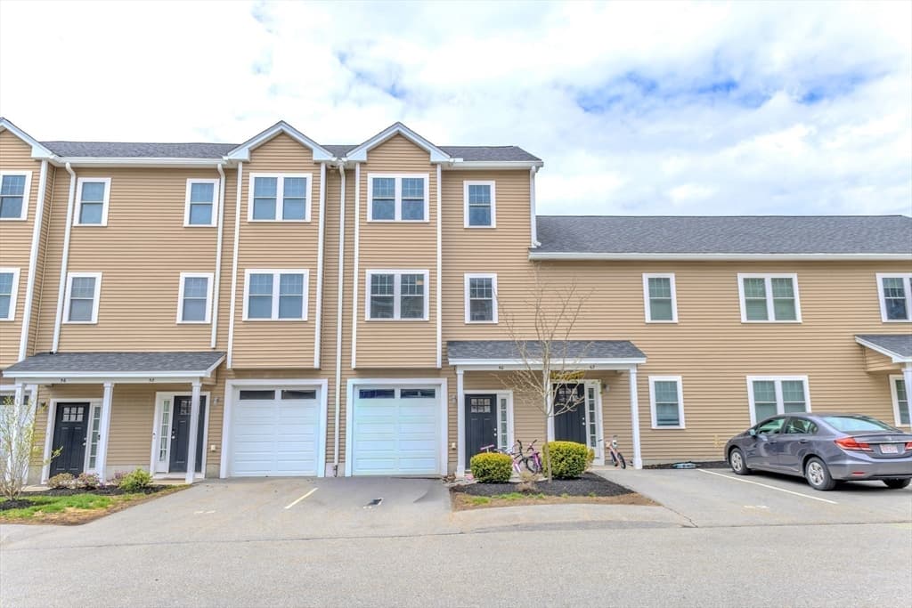 Condominium at 7 Gorham St # 60, Chelmsford MA 01824, photo 24 of 32