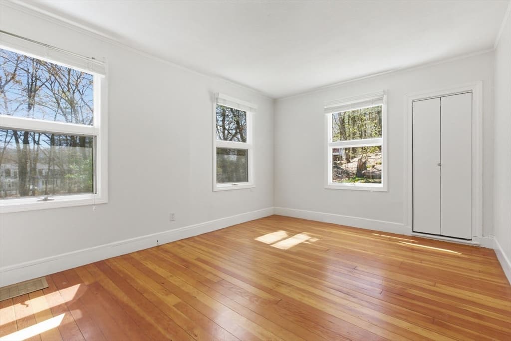 Single Family Residence at 10 Avila Rd, Billerica MA 01821, photo 17 of 31
