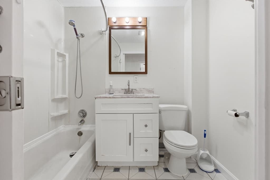Single Family Residence at 10 Avila Rd, Billerica MA 01821, photo 18 of 31
