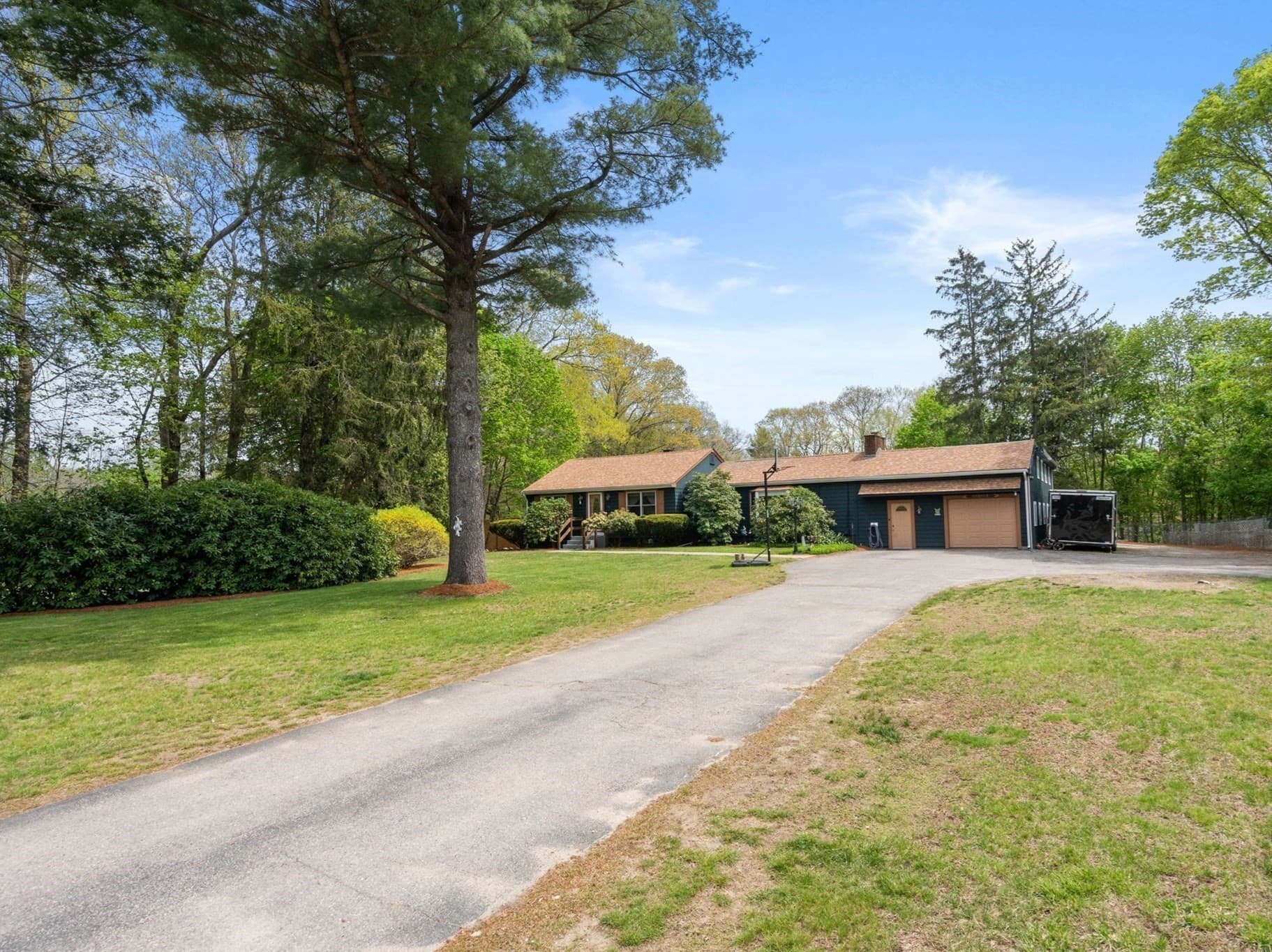 Single Family Residence at 139 Grove St, Mansfield MA 02048, photo 5 of 25