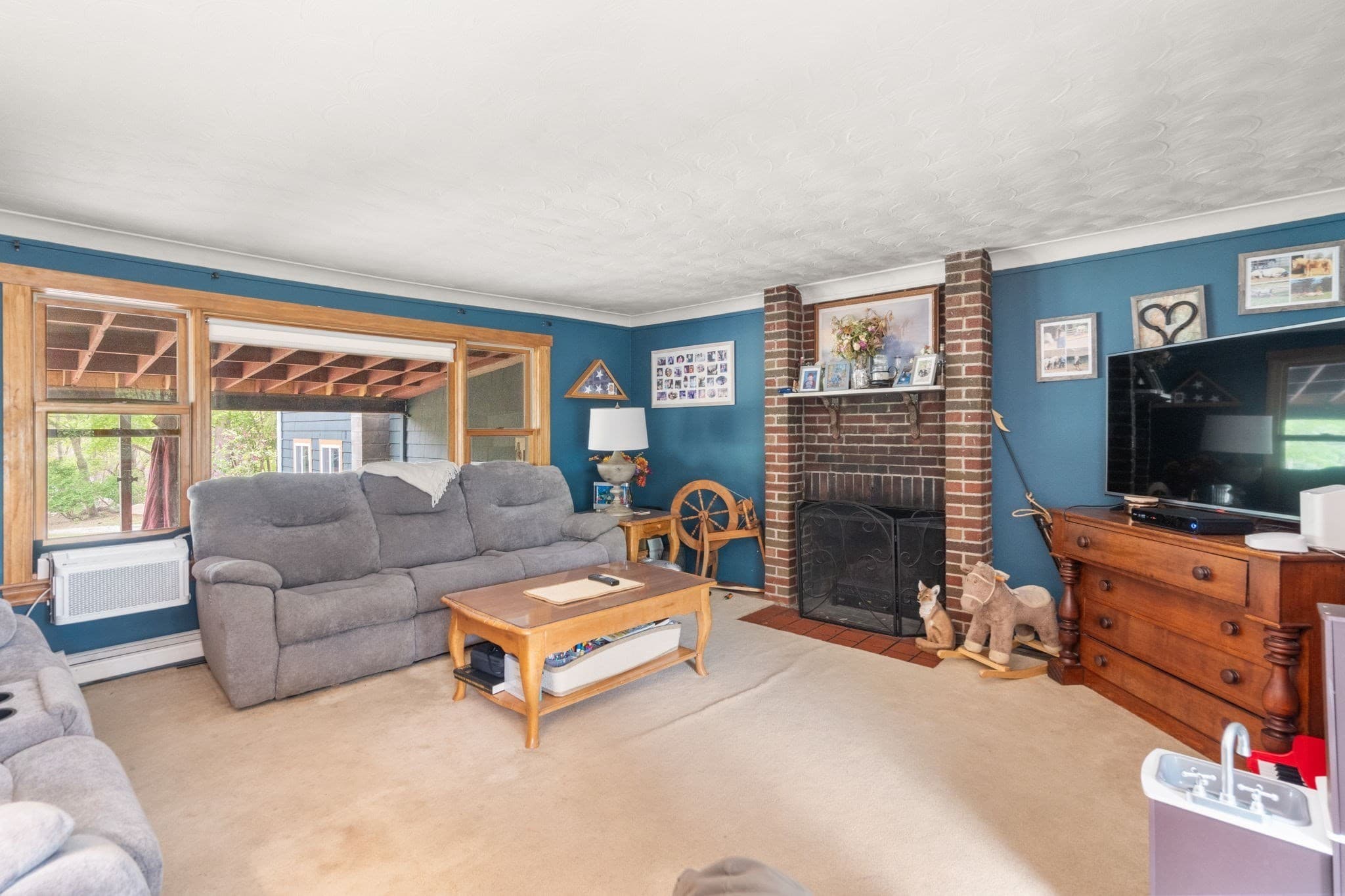 Single Family Residence at 139 Grove St, Mansfield MA 02048, photo 10 of 25